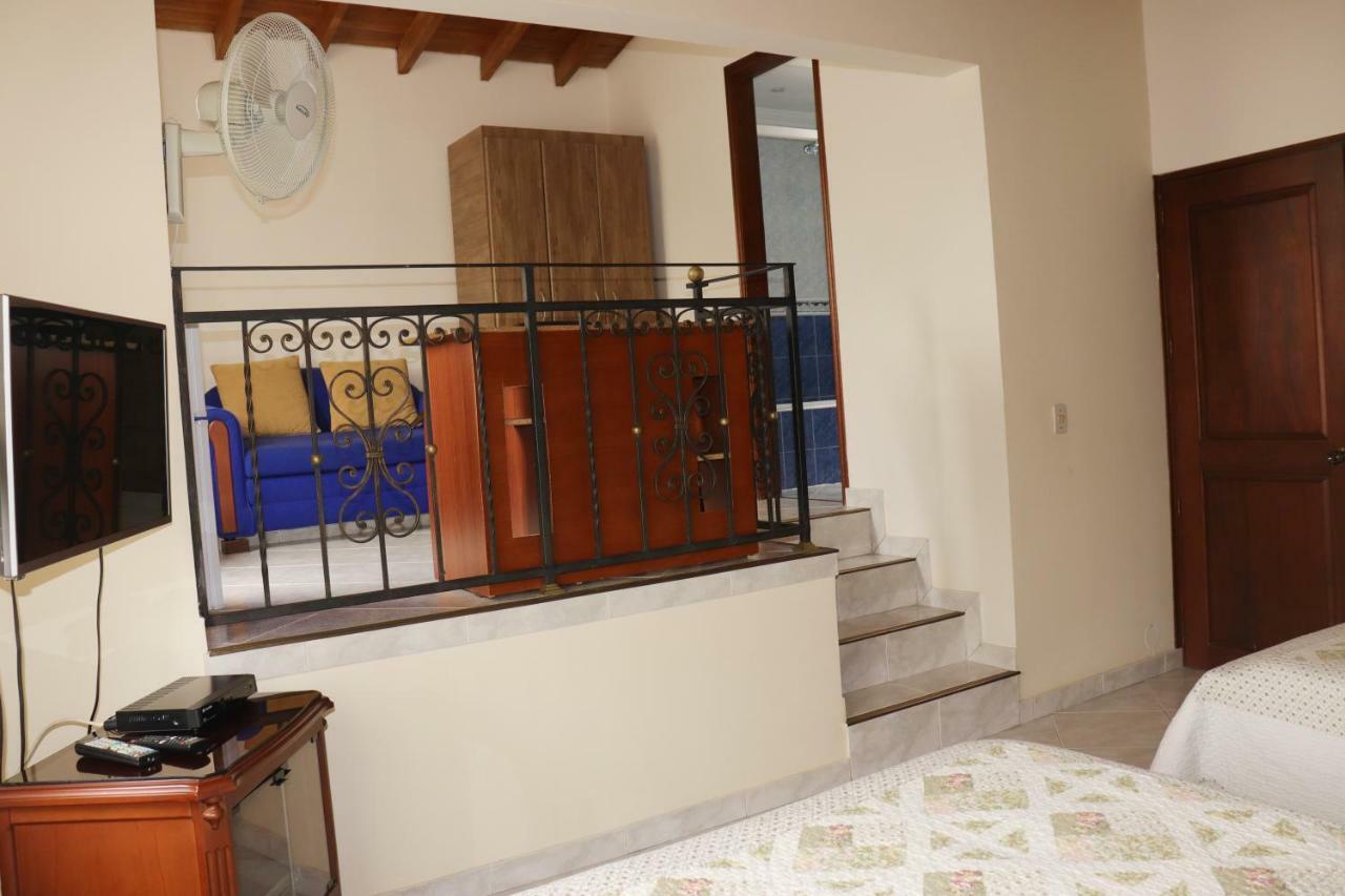 Mayorca Homestay Меделин Екстериор снимка